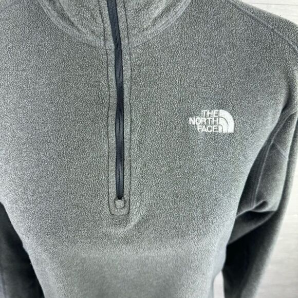 The North Face Quarter Zip Fleece Pullover Jacket - Picture 2 of 6